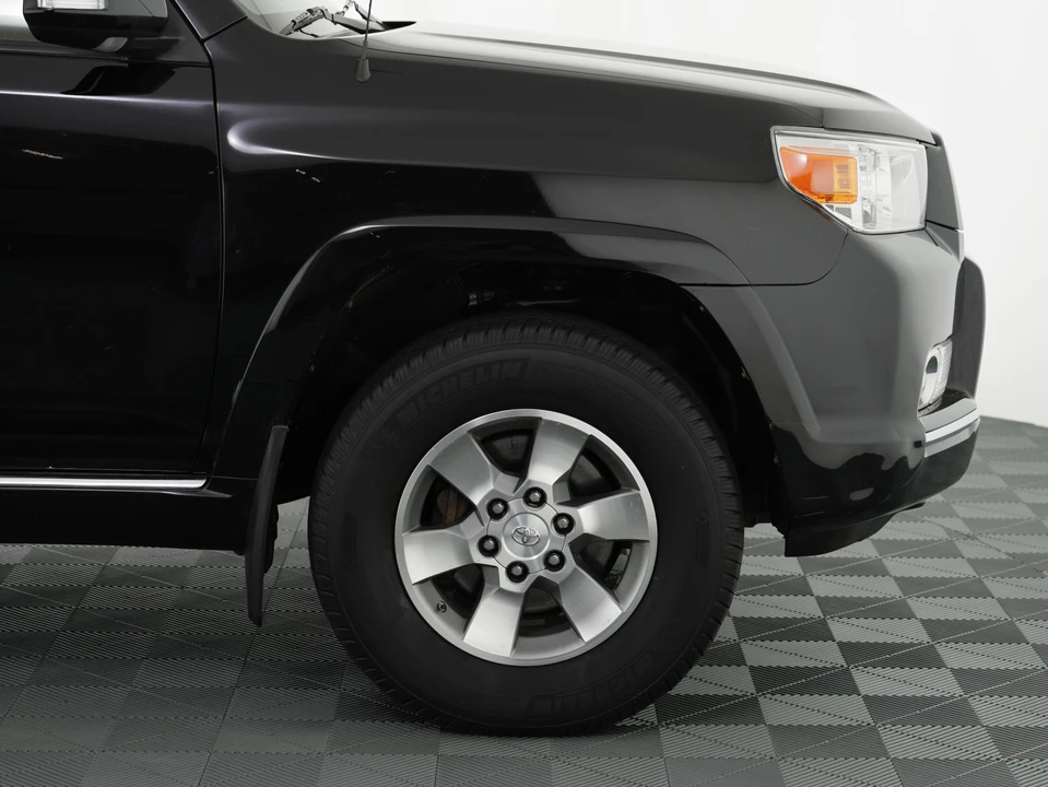 2013 Toyota 4Runner 5th Gen - Image 15 of 31