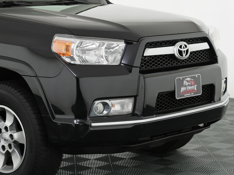 2013 Toyota 4Runner 5th Gen - Image 25 of 31