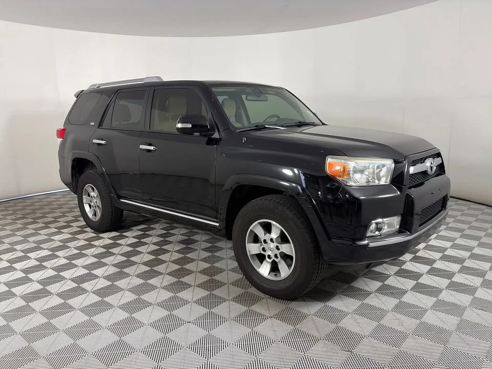 2013 Toyota 4Runner 5th Gen - Image 4 of 13
