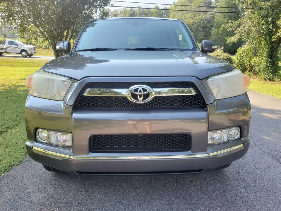 2013 Toyota 4Runner 5th Gen - Image 2 of 19