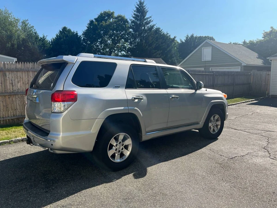 2013 Toyota 4Runner 5th Gen - Image 10 of 16