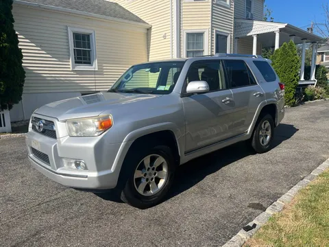 2013 Toyota 4Runner SR5