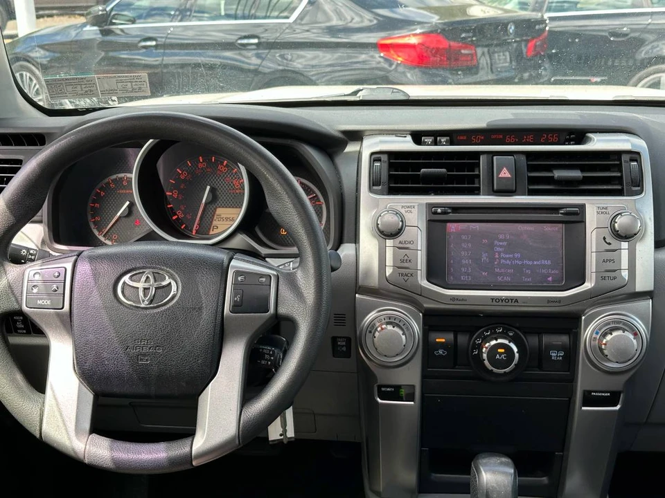 2013 Toyota 4Runner 5th Gen - Image 18 of 19