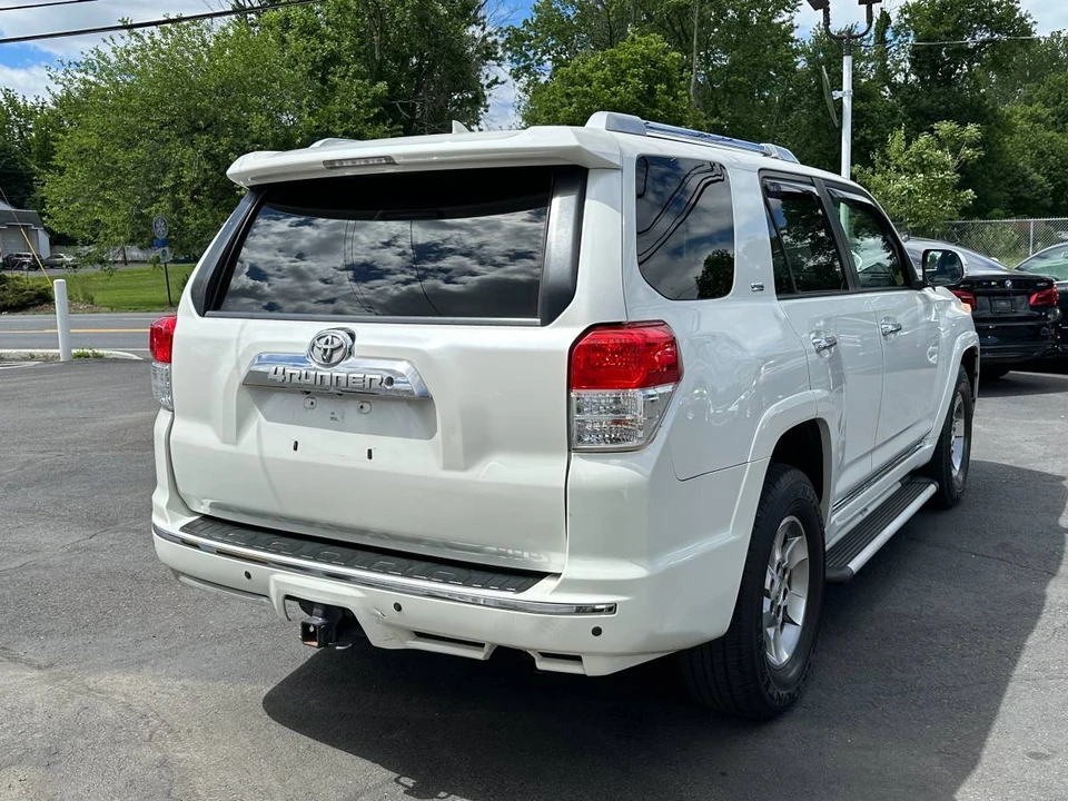 2013 Toyota 4Runner 5th Gen - Image 5 of 19