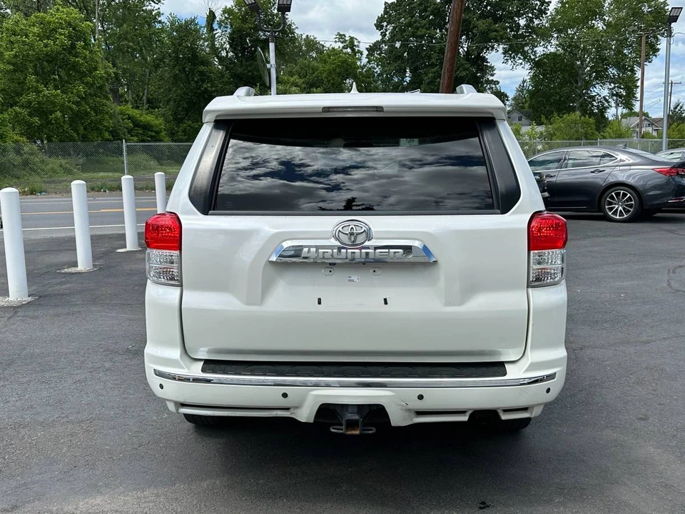 2013 Toyota 4Runner 5th Gen - Image 6 of 19