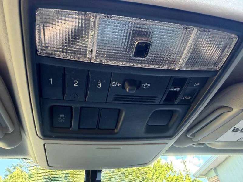 2013 Toyota 4Runner 5th Gen - Image 19 of 24