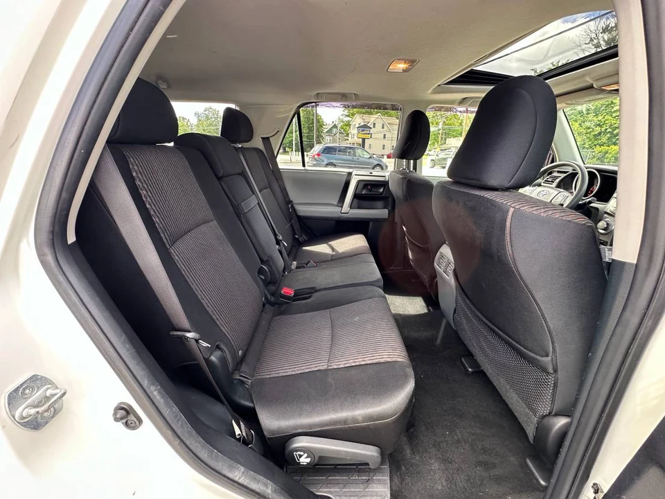 2013 Toyota 4Runner 5th Gen - Image 15 of 19