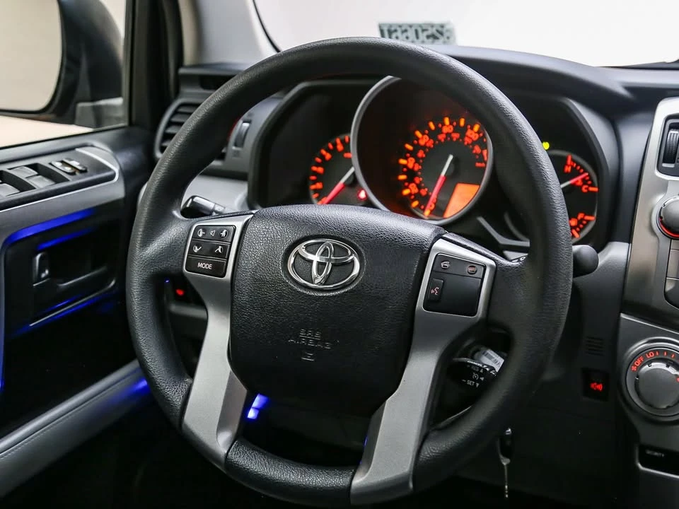 2013 Toyota 4Runner 5th Gen - Image 5 of 18