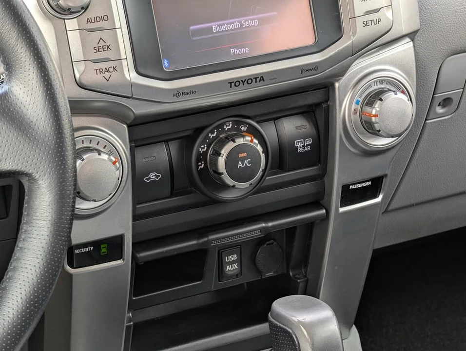 2013 Toyota 4Runner 5th Gen - Image 15 of 20