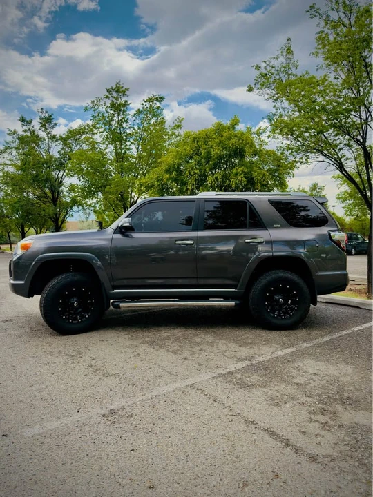 2013 Toyota 4Runner 5th Gen - Image 9 of 14