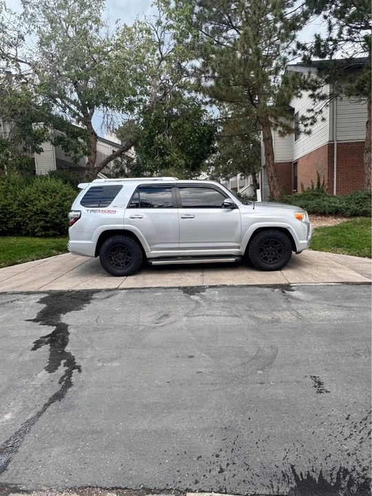 2013 Toyota 4Runner 5th Gen - Image 4 of 15
