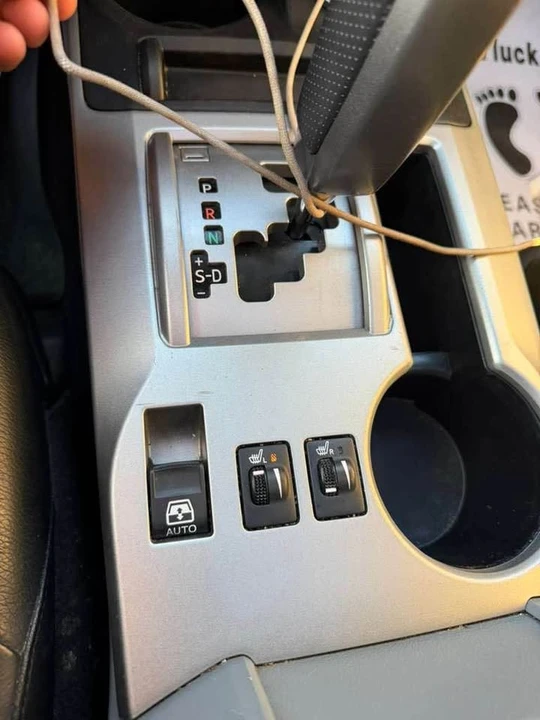 2013 Toyota 4Runner 5th Gen - Image 14 of 16