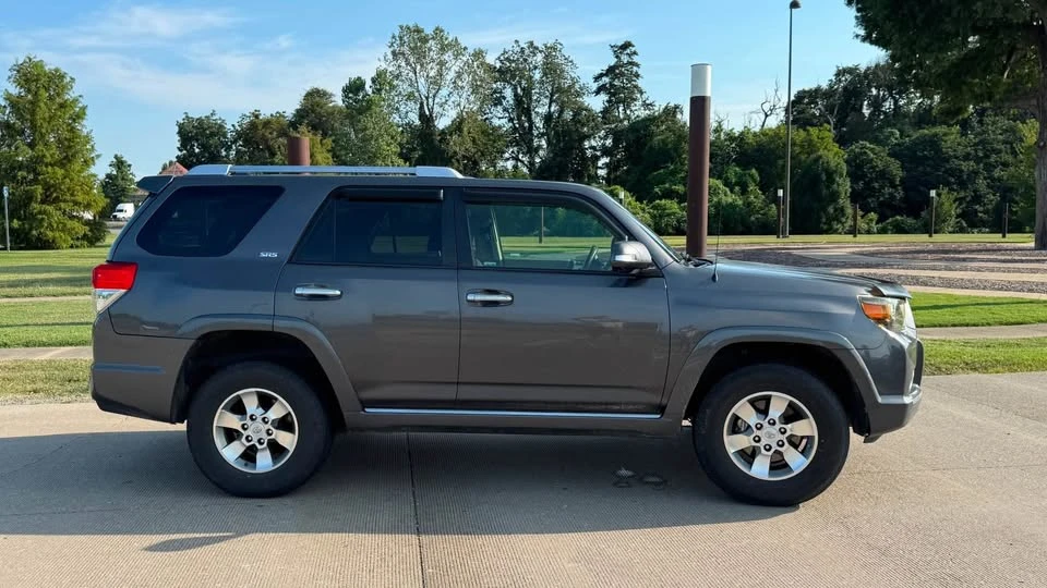 2013 Toyota 4Runner 5th Gen - Image 5 of 15