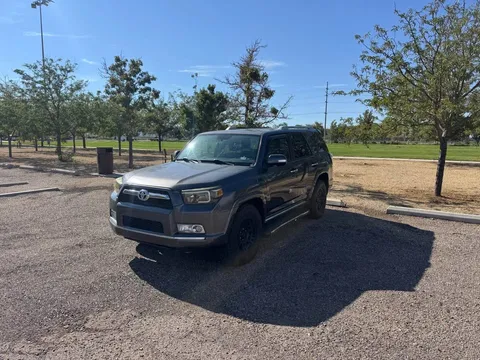 2013 Toyota 4Runner SR5 Premium Sport Utility 4D