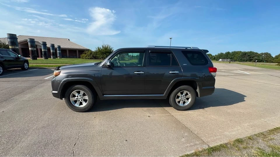 2013 Toyota 4Runner 5th Gen - Image 4 of 15