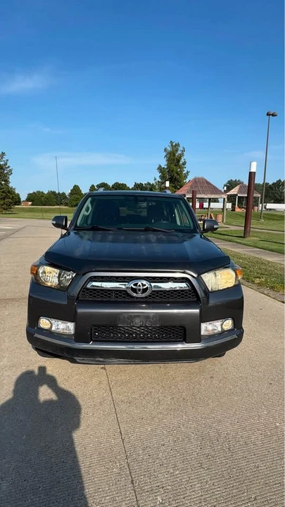 2013 Toyota 4Runner 5th Gen - Image 3 of 15