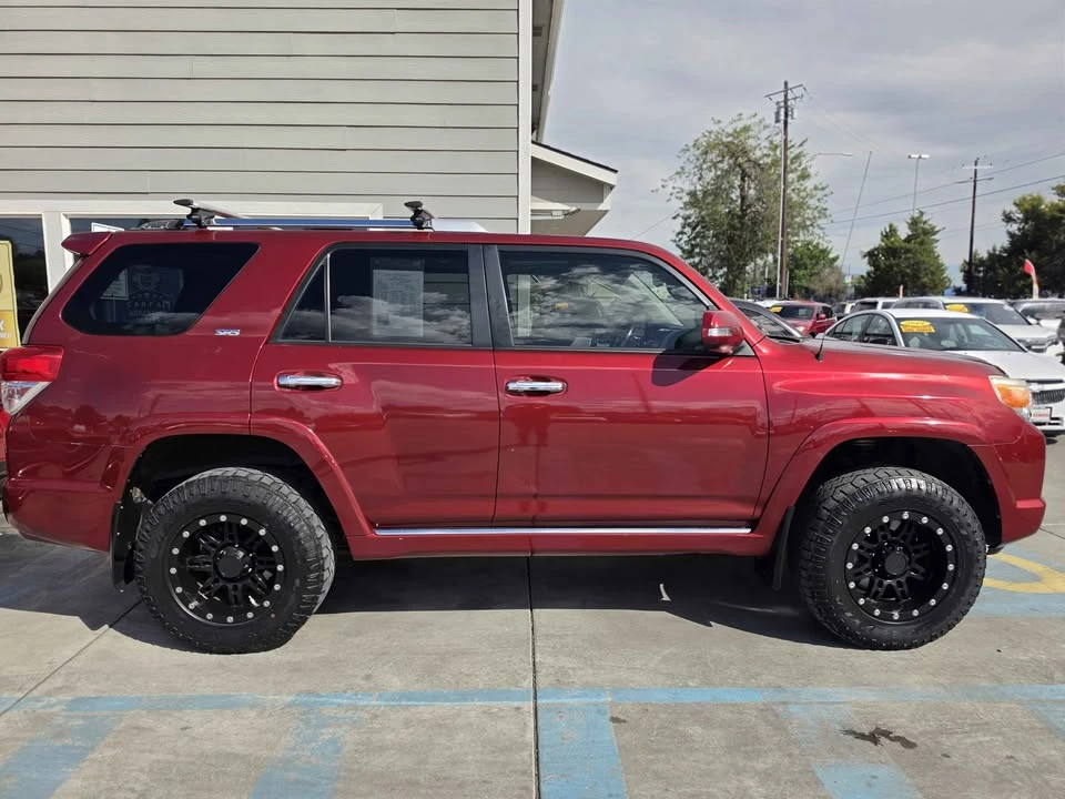 2013 Toyota 4Runner 5th Gen - Image 3 of 10