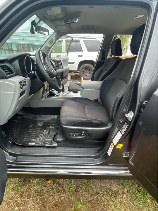 2013 Toyota 4Runner 5th Gen - Image 9 of 14