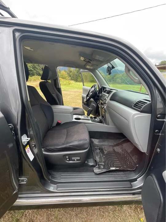 2013 Toyota 4Runner 5th Gen - Image 8 of 14