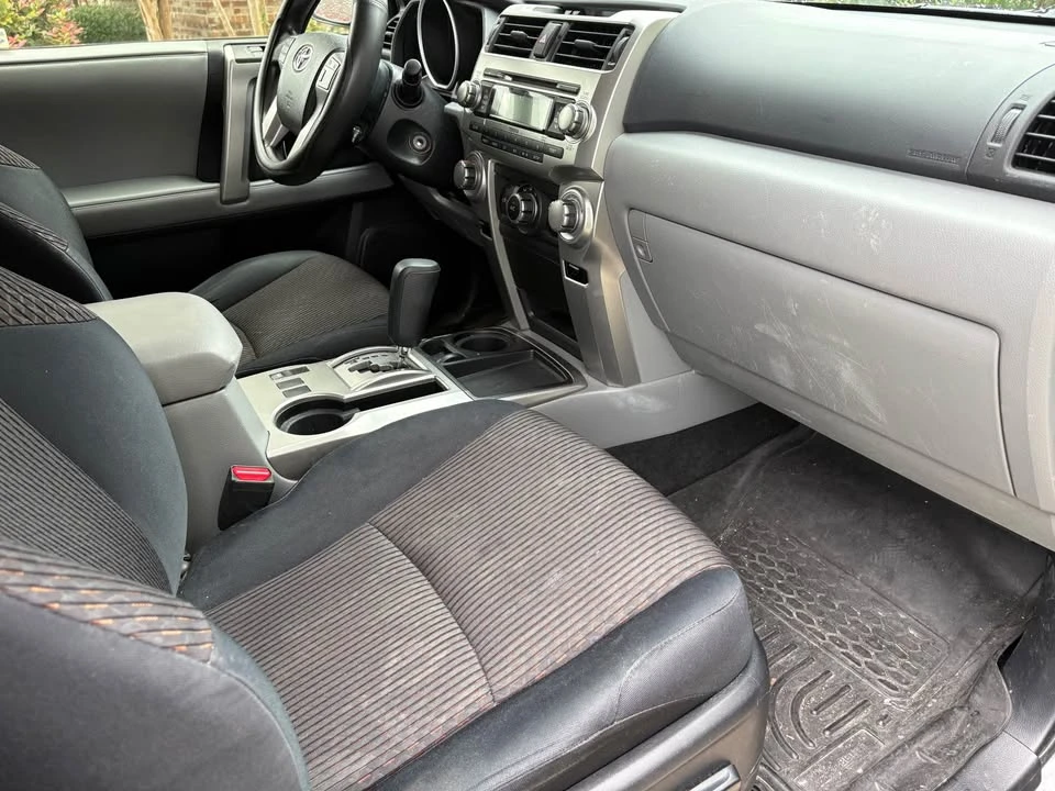 2013 Toyota 4Runner 5th Gen - Image 11 of 20