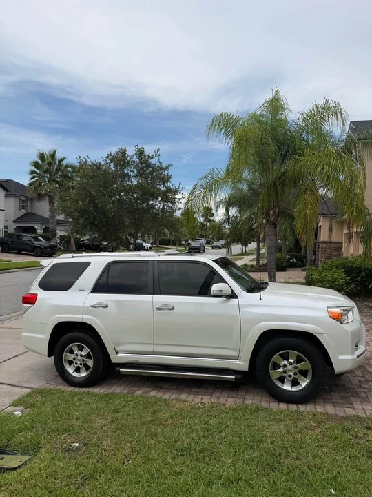2013 Toyota 4Runner 5th Gen - Image 2 of 9