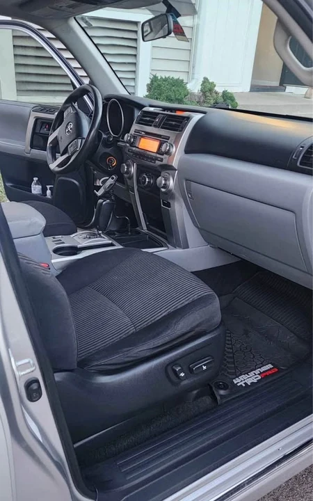 2013 Toyota 4Runner 5th Gen - Image 5 of 5