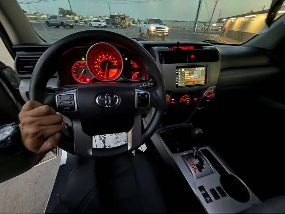 2013 Toyota 4Runner 5th Gen - Image 9 of 15