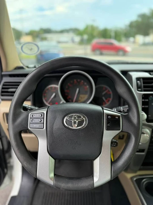 2013 Toyota 4Runner 5th Gen - Image 9 of 10