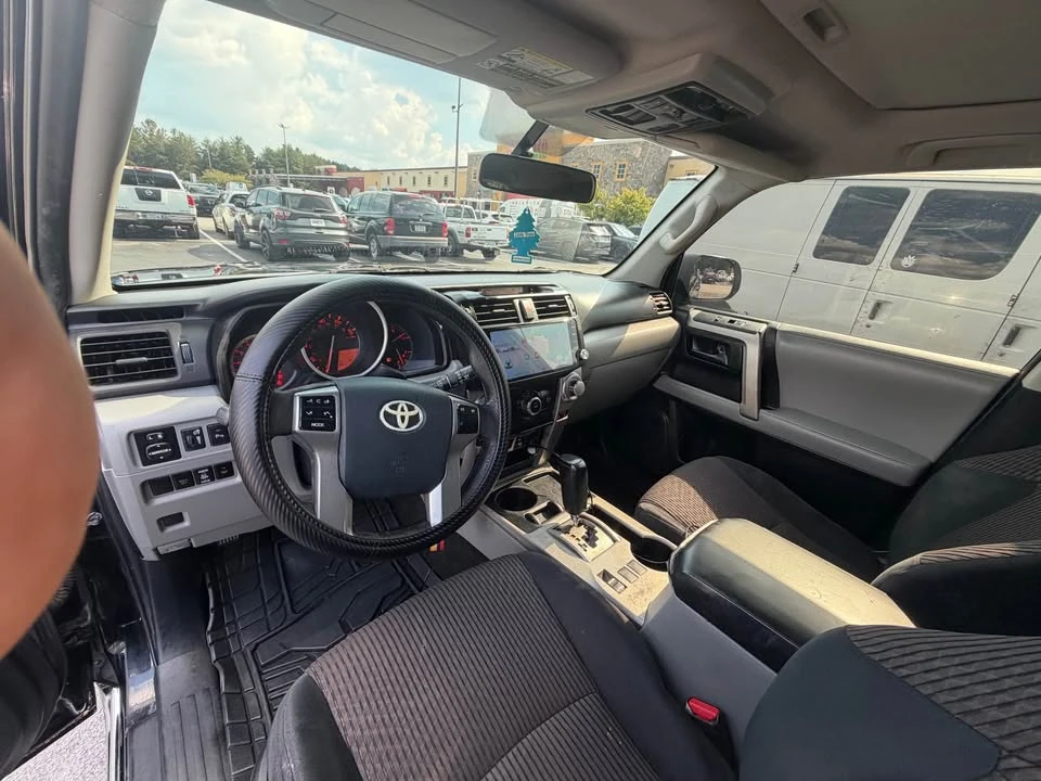 2013 Toyota 4Runner 5th Gen - Image 10 of 12