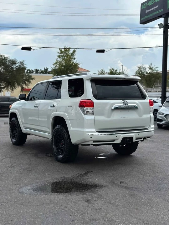 2013 Toyota 4Runner 5th Gen - Image 4 of 17