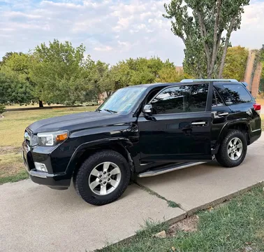 2013 Toyota 4Runner SR5 Sport Utility 2D