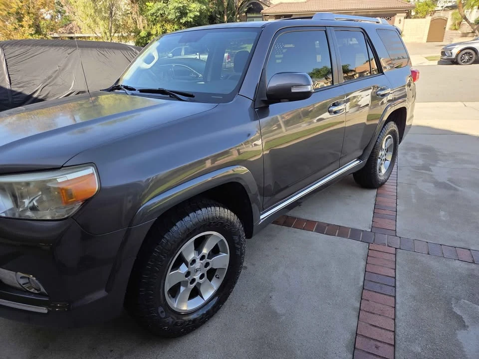 2013 Toyota 4Runner 5th Gen - Image 4 of 17