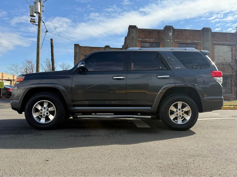 2013 Toyota 4Runner 5th Gen - Image 5 of 18