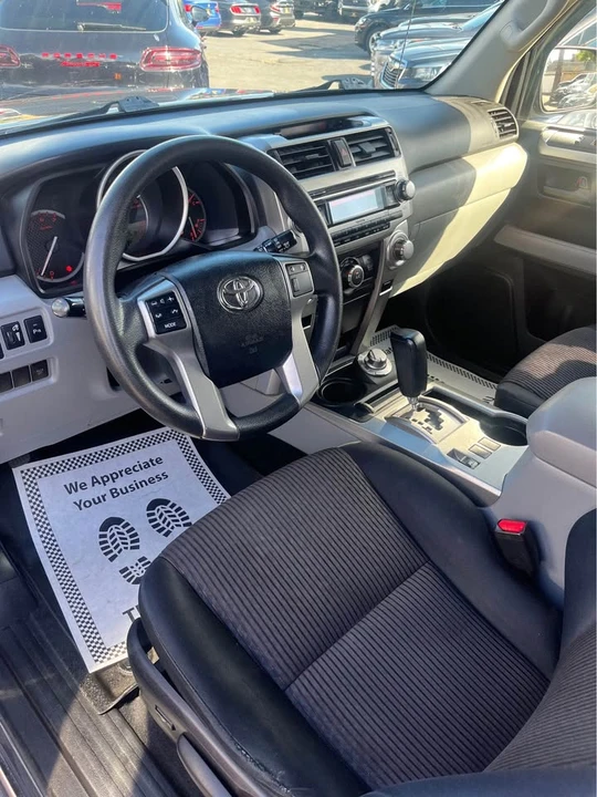 2013 Toyota 4Runner 5th Gen - Image 6 of 10