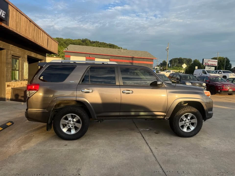 2013 Toyota 4Runner 5th Gen - Image 2 of 20