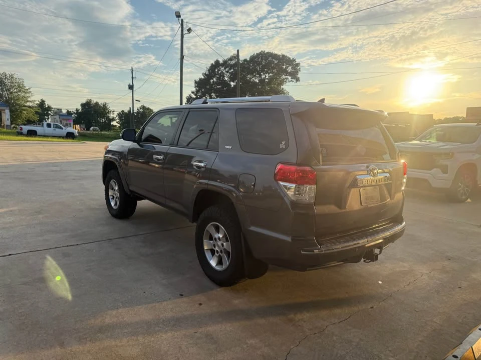 2013 Toyota 4Runner 5th Gen - Image 5 of 20
