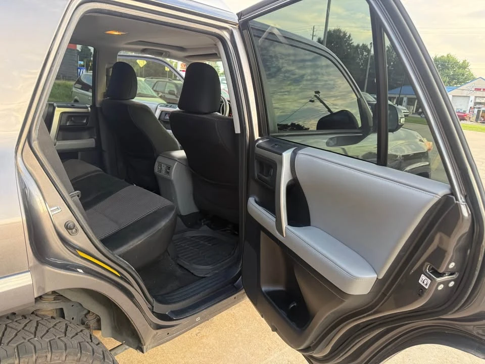 2013 Toyota 4Runner 5th Gen - Image 14 of 20