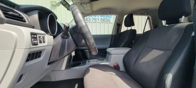 2013 Toyota 4Runner 5th Gen - Image 11 of 21