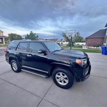 2013 Toyota 4Runner SR5 Sport Utility 4D