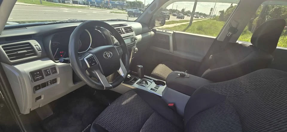 2013 Toyota 4Runner 5th Gen - Image 11 of 20