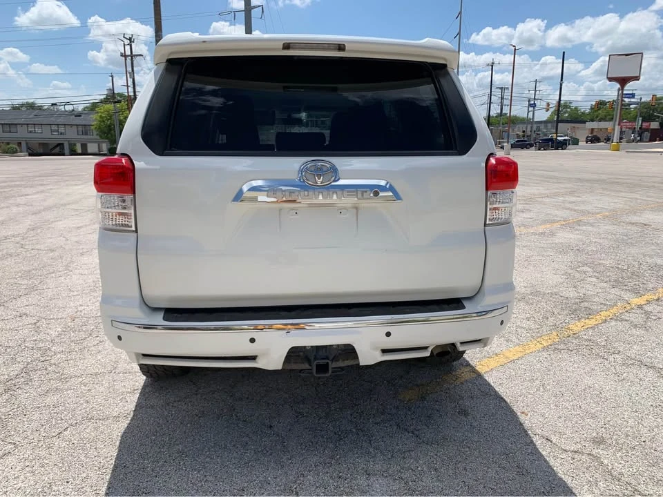 2013 Toyota 4Runner 5th Gen - Image 4 of 14