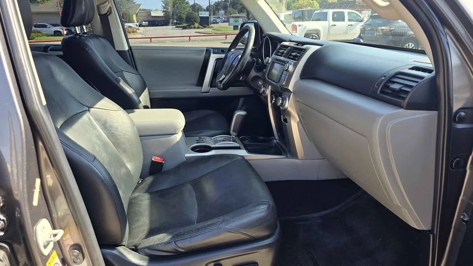 2013 Toyota 4Runner 5th Gen - Image 13 of 15
