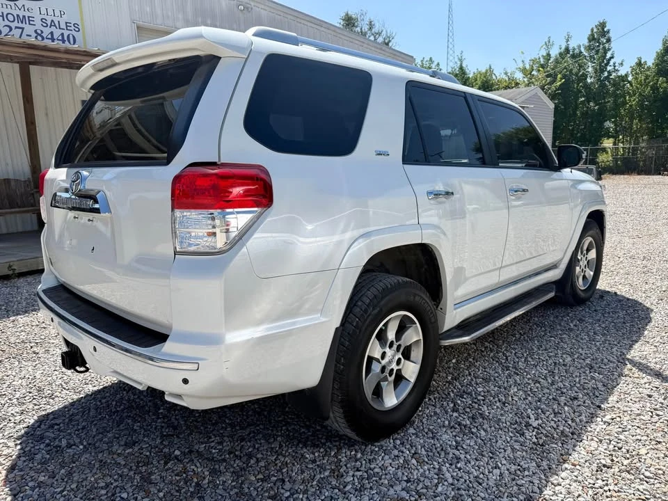 2013 Toyota 4Runner 5th Gen - Image 4 of 9