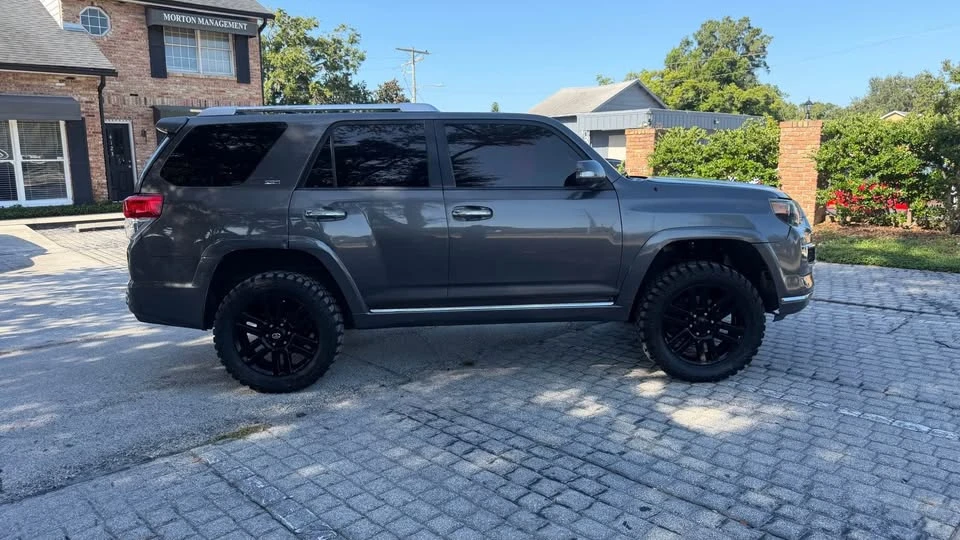 2013 Toyota 4Runner 5th Gen - Image 5 of 16