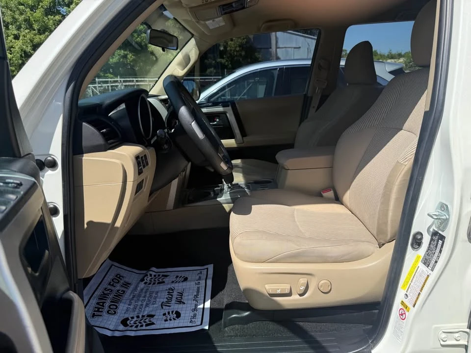 2013 Toyota 4Runner 5th Gen - Image 5 of 9