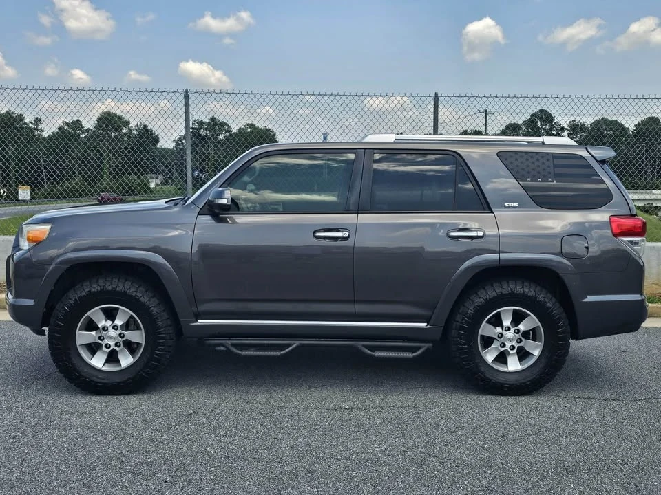 2013 Toyota 4Runner 5th Gen - Image 5 of 11