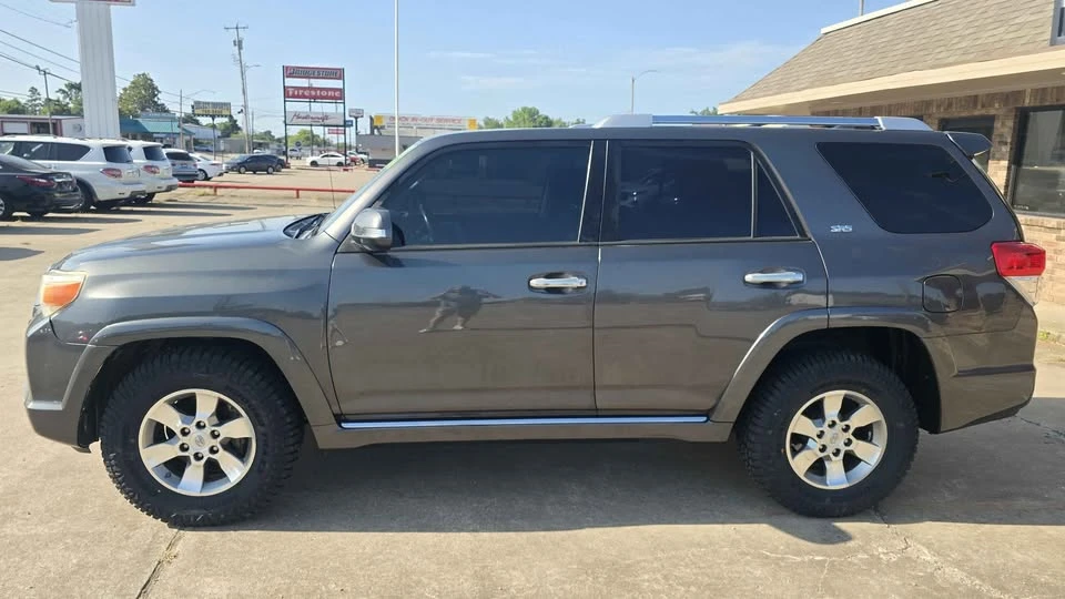 2013 Toyota 4Runner 5th Gen - Image 4 of 15