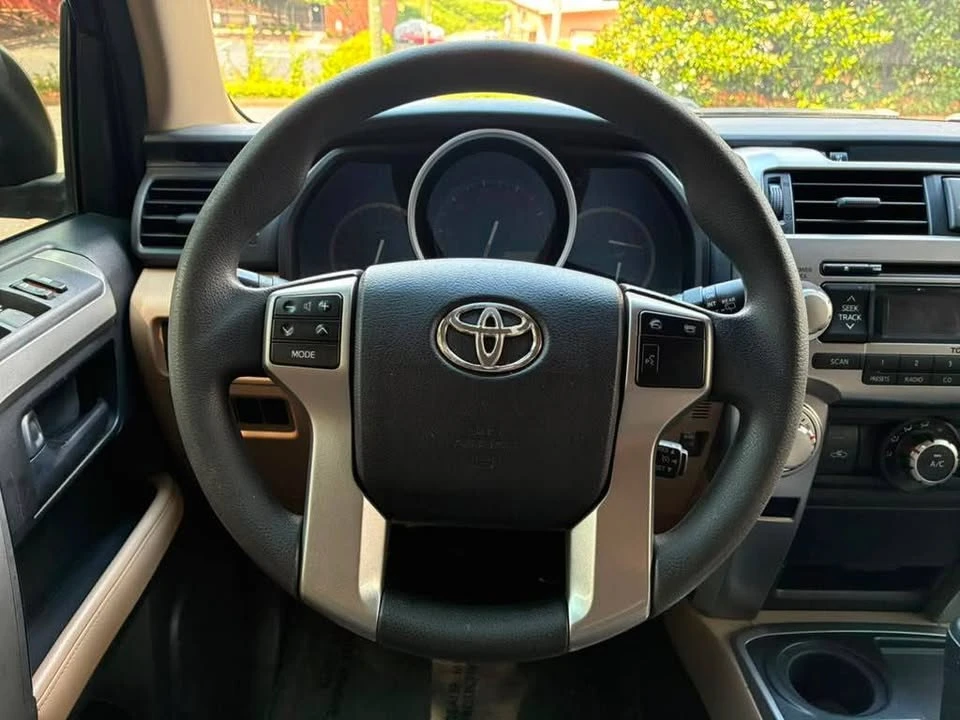 2013 Toyota 4Runner 5th Gen - Image 19 of 20