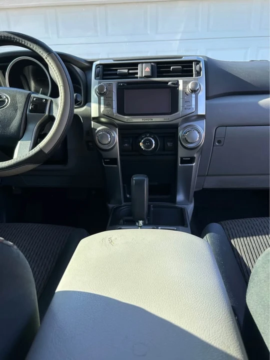 2013 Toyota 4Runner 5th Gen - Image 11 of 20