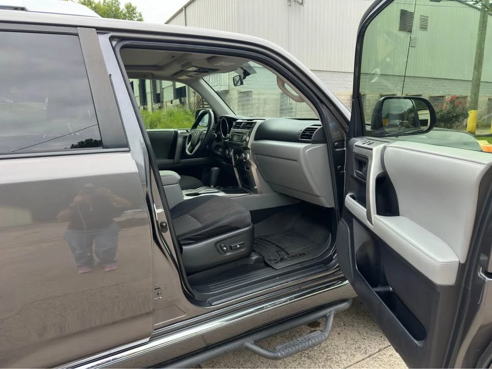 2013 Toyota 4Runner 5th Gen - Image 12 of 17